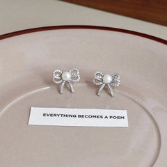 Ladies Irregular Shape Creative Design Small Stud Earring Fashion Elegant Graceful Lightweight Bulk Jewelry Accessory for Daily