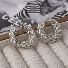 Ins Fashionable Woven Twist Hoop Earrings Ear Buckles Niche Design High-end Retro Cool Aesthetic Earrings European and American
