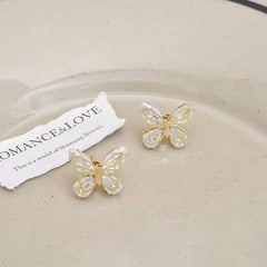Girly Aesthetic Butterfly New Design Small Stud Earring Fashion Chic Glitter Sparking Bulk Jewelry Accessories for Women Causal