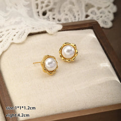 Fashion Simple Minimalistic Pearl Stud Earrings for Girls 18K Gold Plated Jewelry for Women Ladies Wholesale China Factory