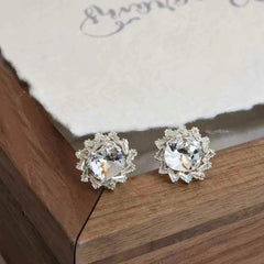 Simple Classic Rhinestone Charms Glitter Stud Earrings for Girls Elegant Sweet Jewellry for Women Ladies Bijuterias Wholesale