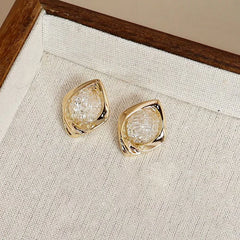 Simple Trendy Fashion Elegant Glamorous Stud Earrings for Girls Sweet Minimalistic Jewelry for Women Ladies Accessories Chic