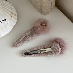 Female Pink Fur New Design Small Snap Clips Fashion Sweet Elegant in Stock Bulk Hair Clips Accessories for Women Daily Causal
