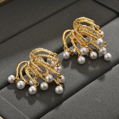 French Retro Brilliant Fireworks Pearl Tassels Stud Earrings Light Luxury Niche Design Fashion Ear Jewelry for Women Wholesale
