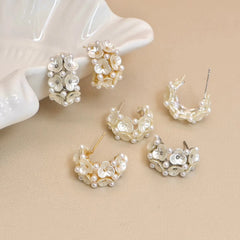 Ladies Flower Decorative Circle Hoop Earring Trendy Elegant Graceful Charms High Quality Bulk Jewelry Accessories for Causal