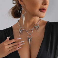 Fashion Punk Glamorous Art Deco Necklaces for Girls Elegant Cool Spicy Jewelry for Women Ladies Accessories Chinese Supplier