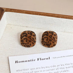 Ladies Heart Shape Leopard Print Mini Stud Earring Fashion Elegant Chic Wholesale Jewelry Accessories for Women Office Holiday