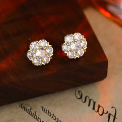 Women Flower Butterfly Small Mini Simple Stud Earring Fashion Chic Glitter Sparking Elegant High Quality Jewelry Accessories