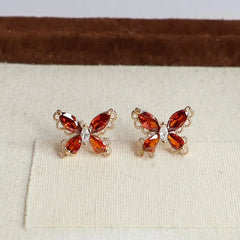Fashion Butterfly Amber Sweet Elegant Stud Earrings for Girls Trendy Chic Glamorous Jewelry for Women Ladies Accessories
