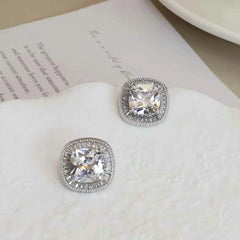 Fashion Glitter Sparkle Simple Minimalistic Stud Earrings for Girls Fine Charms Jewellry for Women Ladies Accessories Wholesale