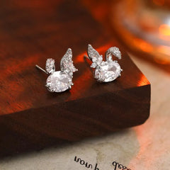 Ladies Butterfly Rabbit Rhinestone Small Stud Earring Fashion Glitter Sparking High Quality Jewelry Accessories for Women Causal