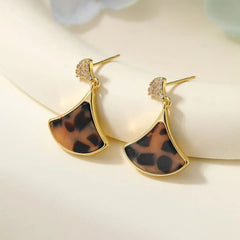 Fashion Trendy Classic Leopard Drop Earrings for Girls Dainty Art Deco OOTD Charms Jewellry for Women Ladies Accessories Chic