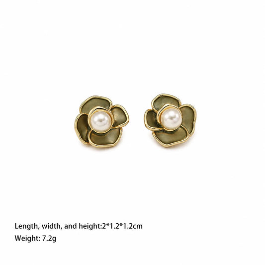 Fashion Vintage Luxury Flower Pearl Stud Earrings for Girls Sweet Jewelry for Women Ladies Wholesale Bulk China Manufacturer