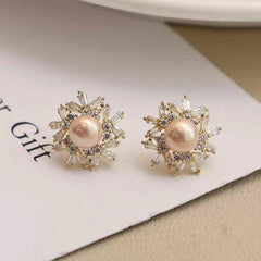 Luxury Elegant Butterfly Sweet Stud Earrings for Girls Glitter Art Deco Jewellry for Women Ladies Chinese Suppliers Wholesale