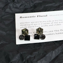 Trendy Stylish Rhinestone Stud Earrings for Girls Luxury Minimalist Jewellry for Women Ladies Accessories Chinese Supplier