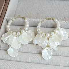 Simple Elegant Minimalistic Classic Hoop Earrings for Girls Vintage Sweet Jewelry for Women Ladies Accessories Chinese Supplier