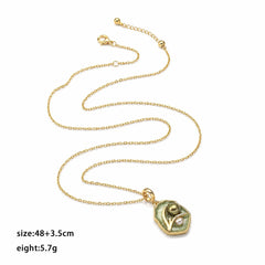 Fashion Freshwater Pearl Copper 18K Gold Plated Necklaces for Girls Vintage Luxury Jewelry for Women Ladies Wholesale Bulk