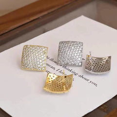Women Square Shape Letter Small Mini Stud Earring Fashion Chic Sparking Bulk Order Jewelry Accessories for Female Causal Street