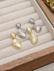Female Latest New Design Irregular Shape Small Drop Earring Fashion Elegant Luxurious Dainty High Quality Bulk Jewelry Accessory