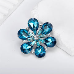Fashion Glitter Sweet Rhinestone Brooches for Girls Snow Flake Pins Jewelry for Women Ladies Accessories New Design Hot Sale