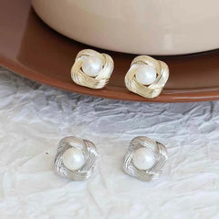 Classic Fashion Simple Minimalistic Stud Earrings for Girls Sweet Elegant Imitation Pearl Jewellry for Women Ladies Accessories