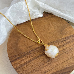Ladies Baroque Pearl 18k Gold-plated Chain Pendant Necklace Elegant Simple Dainty Low MOQ in Stock Jewelry for Women Daily