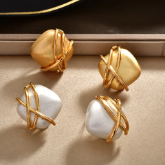 Female Niche Fashion Stud Earrings Geometric Wrapped Brushed-look Earrings for Women High-end Elegant Fashion Earrings Wholesale