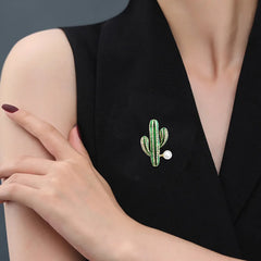 Fashion Glitter Imitation Pearl Cactus Brooches for Girls Trendy Stylish Plants Jewelry for Women Ladies Accessories Wholesale