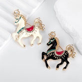 Fashion Animals Horse Sweet Cute Brooches for Girls Stylish Glamorous Pins Jewelry for Women Ladies Accessories Wholesale Chic