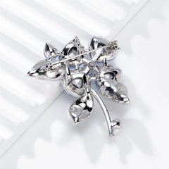 Fashion Sweet Glitter Rhinestone Sparking Brooches for Girls Elegant Luxury Pins Jewelry for Women Ladies Accessories Hot Sale