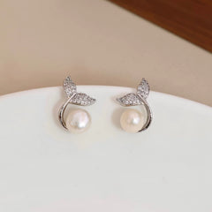 Sweet Designer Art Deco Stud Earrings for Girls Imitation Pearl Elegant Luxury Jewelry for Women Ladies Accessories Wholesale