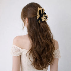 Fashion Vintage Sweet Elegant Trendy Hair Claw Clips for Girls Elegant Bowknot Hair Accessories for Women Ladies in Stock