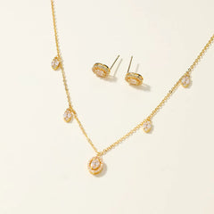 Trendy Elegant Refined Charms Glitter Necklaces for Girls Fashion Stud Earrings Jewelry Sets for Women Ladies Accessories