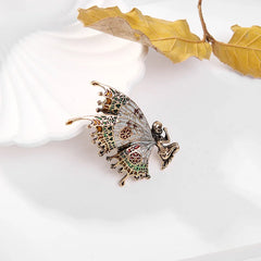 Fashion Butterfly Elegant Sweet Brooches for Girls Glamorous Charms Pins Jewelry for Women Ladies Accessories Wholesale Chic