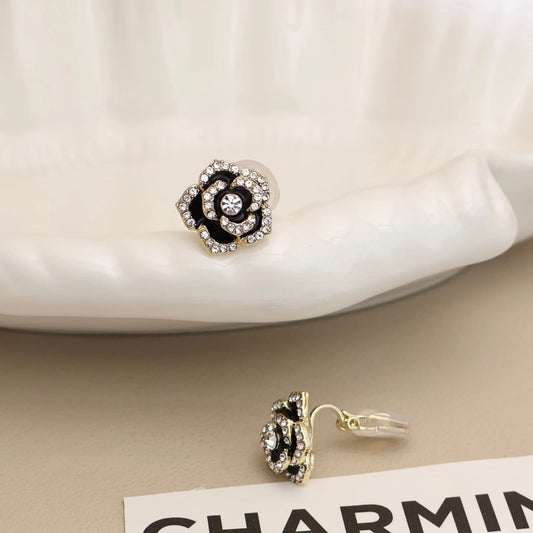 Female Creative Design Rose Flower Mini Clip-On Earring Fashion Elegant Charms Luxurious Bulk Order Jewelry Accessory for Daily