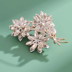 Fashion Flowers Floral Rhinestone Sweet Elegant Brooches for Girls Dainty Glamorous Pins Jewelry for Women Ladies Accessories