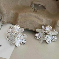 Ladies Heart Flower Shape Small Mini Stud Earring Fashion Trendy Graceful Elegant Bulk Order Jewelry Accessories for Women Daily