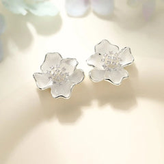 Simple Minimalistic Flower Rhinestone Glitter Stud Earrings for Girls Elegant Floral Jewelry for Women Ladies Accessories Chic