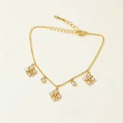 Fashion Cute Sweet Heart Shaped Bracelets for Girls Dainty Chain Elegant Luxury Jewelry for Women Ladies Accessories Wholesale