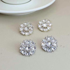 Flower Fashion Simple Classic Stud Earrings for Girls Rhinestone Art Deco Sweet Jewellry for Women Ladies Accessories Chic