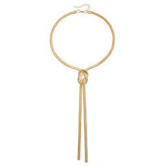 Fashion Sweater Chain Simple Minimalistic Necklaces for Girls Elegant Graceful Glamorous Jewelry for Women Ladies Accessories