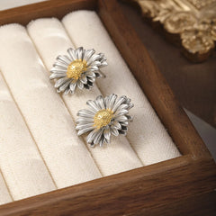 Fashion Copper Flower Chrysanthemum Stud Earrings for Girls Sweet Elegant Jewelry for Women Ladies Wholesale China Supplier