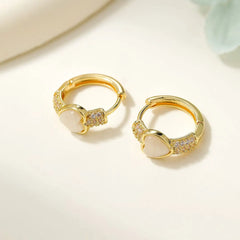 Fashion Simple Heat Shaped Glitter Hoop Earrings for Girls Elegant Dianty Jewelry for Women Ladies Accessories Chinese Supplier