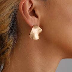 Fashion Simple Mental Minimalistic Art Deco Stud Earrings for Girls Sweet Elegant Dainty Jewelry for Women Ladies Accessories