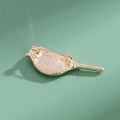 Fashion Trendy Lustrous Animals Birds Sweet Brooches for Girls Elegant Stylish Pins Jewelry for Women Ladies Accessories Chic