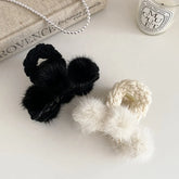 Female Solid Color Fluffy Small Hair Claws Fashion Elegant Vintage Warm Customized Wholesale in Stock Hair Clips Accessories