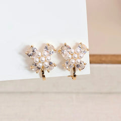 Fashion Dainty Elegant Imitation Pearl Butterfly Clip on Earrings for Girls Sweet Animals Jewelry for Women Ladies Accessories