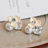 Girls Imitation Pearl Flower Shape Small Stud Earring Fashion Graceful Elegant High Quality Wholesale Daily Jewelry Accessories