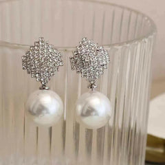 Ladies Hot Sale New Design Imitation Pearl Decorative Medium Drop Earring Fashion Sparking Charms Bulk Daily Jewelry Accessories