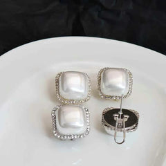 Women Hot Sale Imitation Pearl Small Stud Earring Fashion Elegant Graceful Bulk Order Jewelry Accessories for Female Daily Use